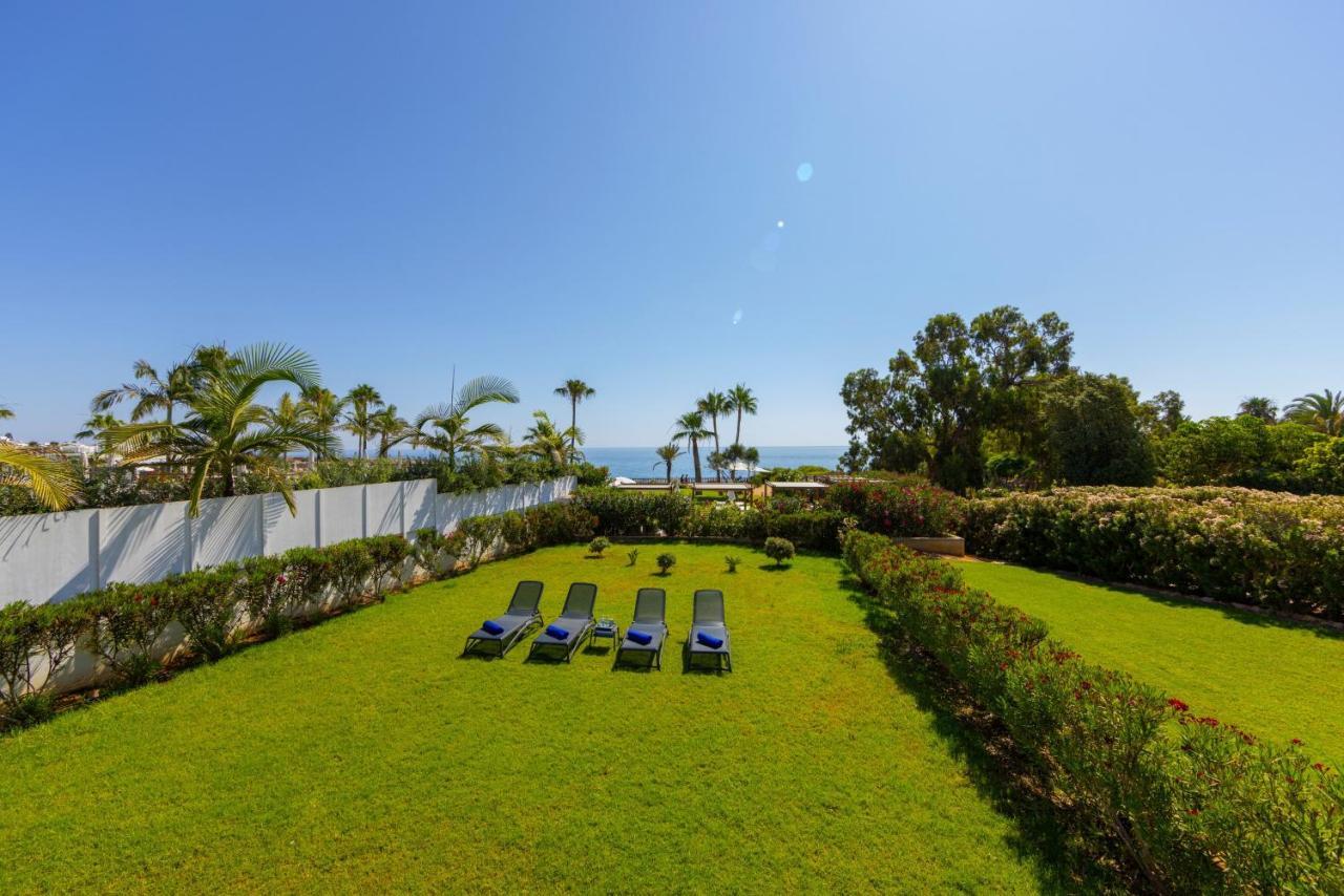 Protaras Sunrise Zen Seafront Villa Экстерьер фото
